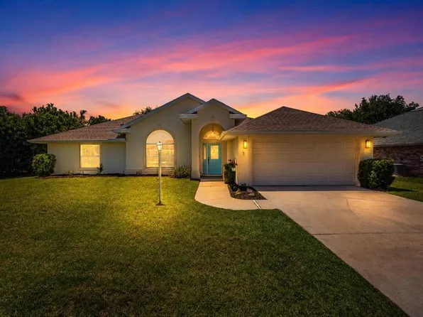 3 Lewis Dr, Palm Coast, FL 32137