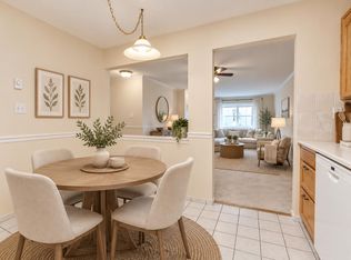 20600 53a Ave #205, Langley, BC V3A 8C2