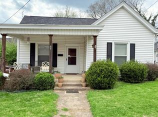 143 E 8th St, Paris, KY 40361