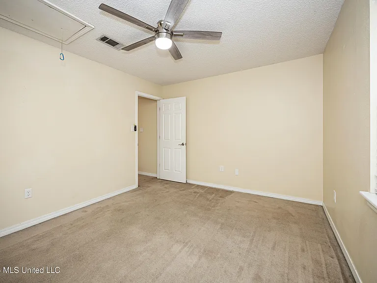 5513 Sioux Dr — Photo 42