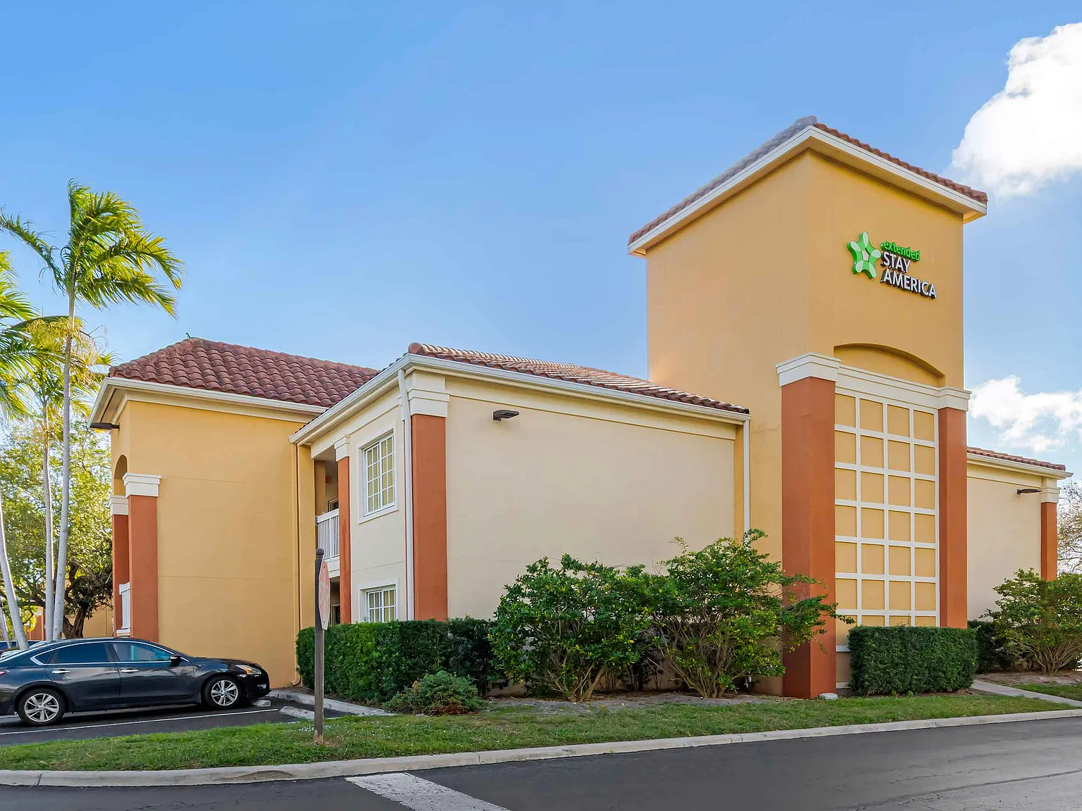 Boca Raton - Commerce — Photo 2