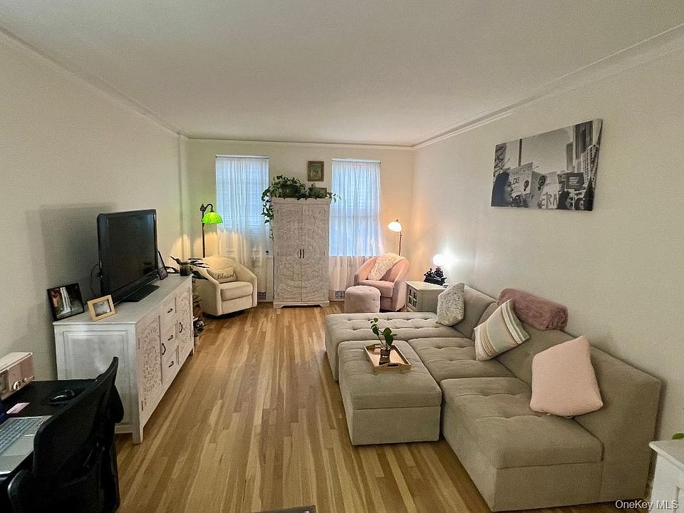 1st image of 6863 108th Street #2F