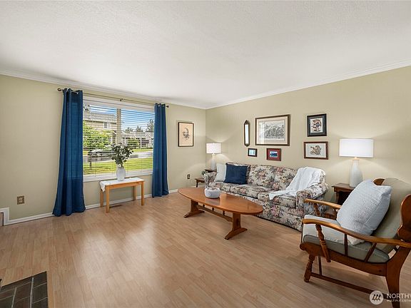4th image of 303 S 325th Lane #22D