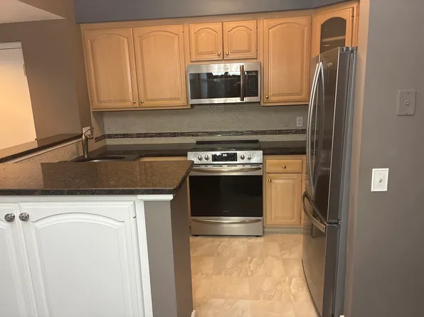 34 Sumner Ave #200, Springfield, MA 01108