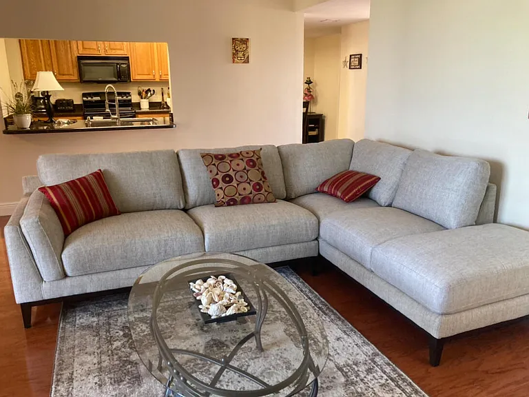 2255 Lindell Blvd #4404 — Photo 2