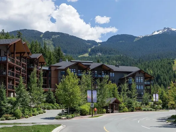 2020 London Ln #213B, Whistler, BC V8E 0B6