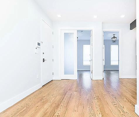 5th image of 2734 Snyder Ave #2F