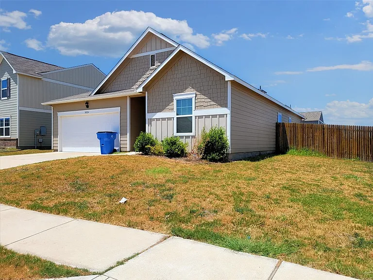 14024 Sherri Berry Way — Photo 3