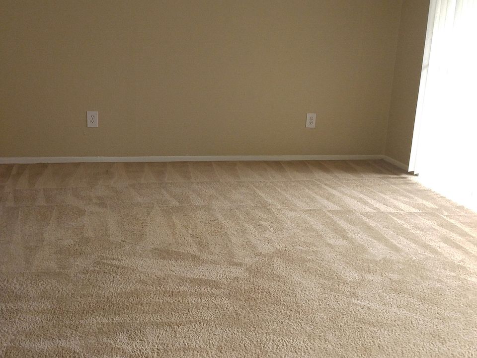 1st image of 3017 W Walnut Hill Ln APT 1728