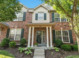 288 Vivaron Ave, Saint Charles, MO 63303