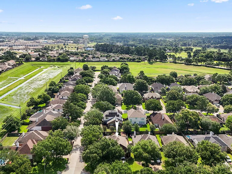 5802 Sawyer Bend Ln — Photo 39