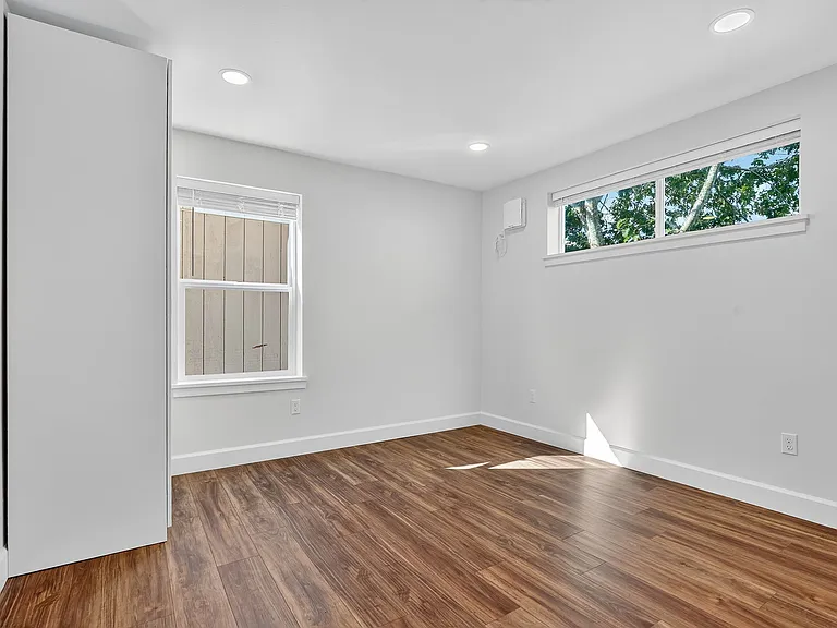 6417 SE 84th Ave #B — Photo 7
