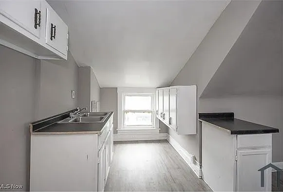 3 bed, 1600 sqft, $1,050 — Photo 3