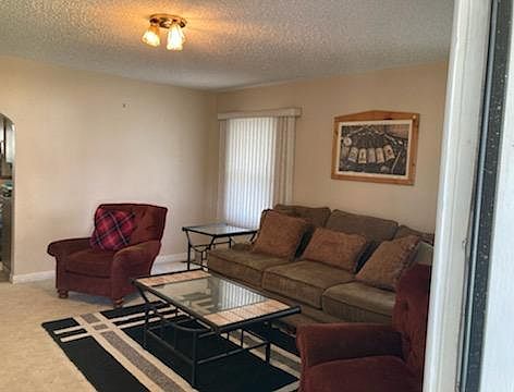 3rd image of 522 Gaylord Ave