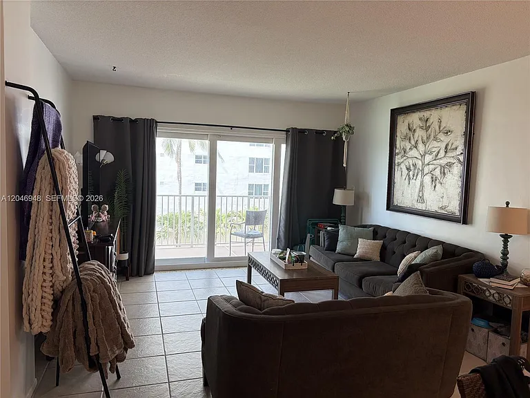 1750 S Ocean Blvd #304E — Photo 3