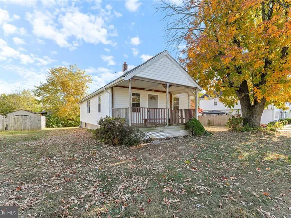1333 Plum St, Upper Chichester, PA 19061