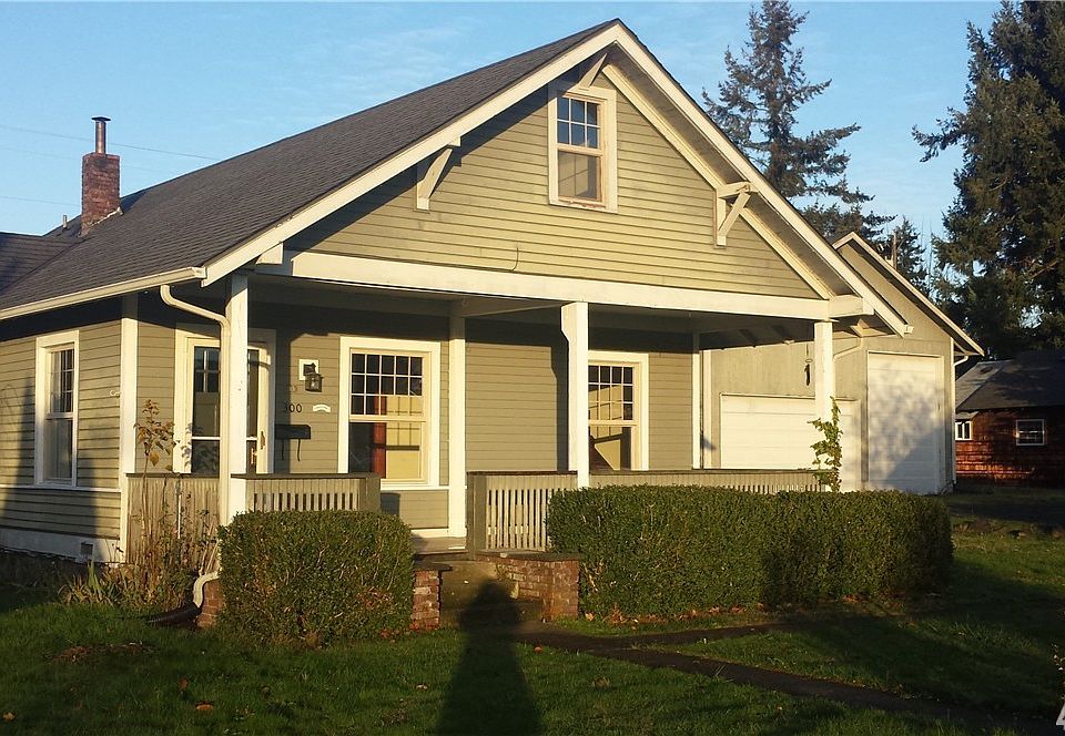 1st image of 300 Orchard Ave N