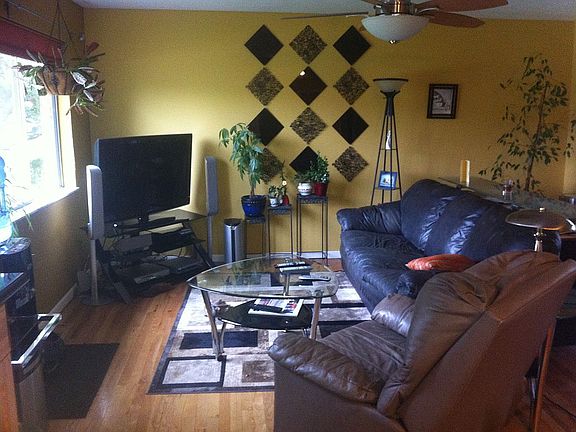 Sitting Room (open to kitchen)