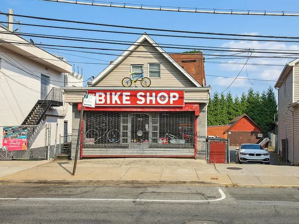 4026 Hylan Blvd, Staten Island, NY 10308