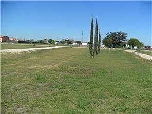 5th image of 109 Thomas Park Dr