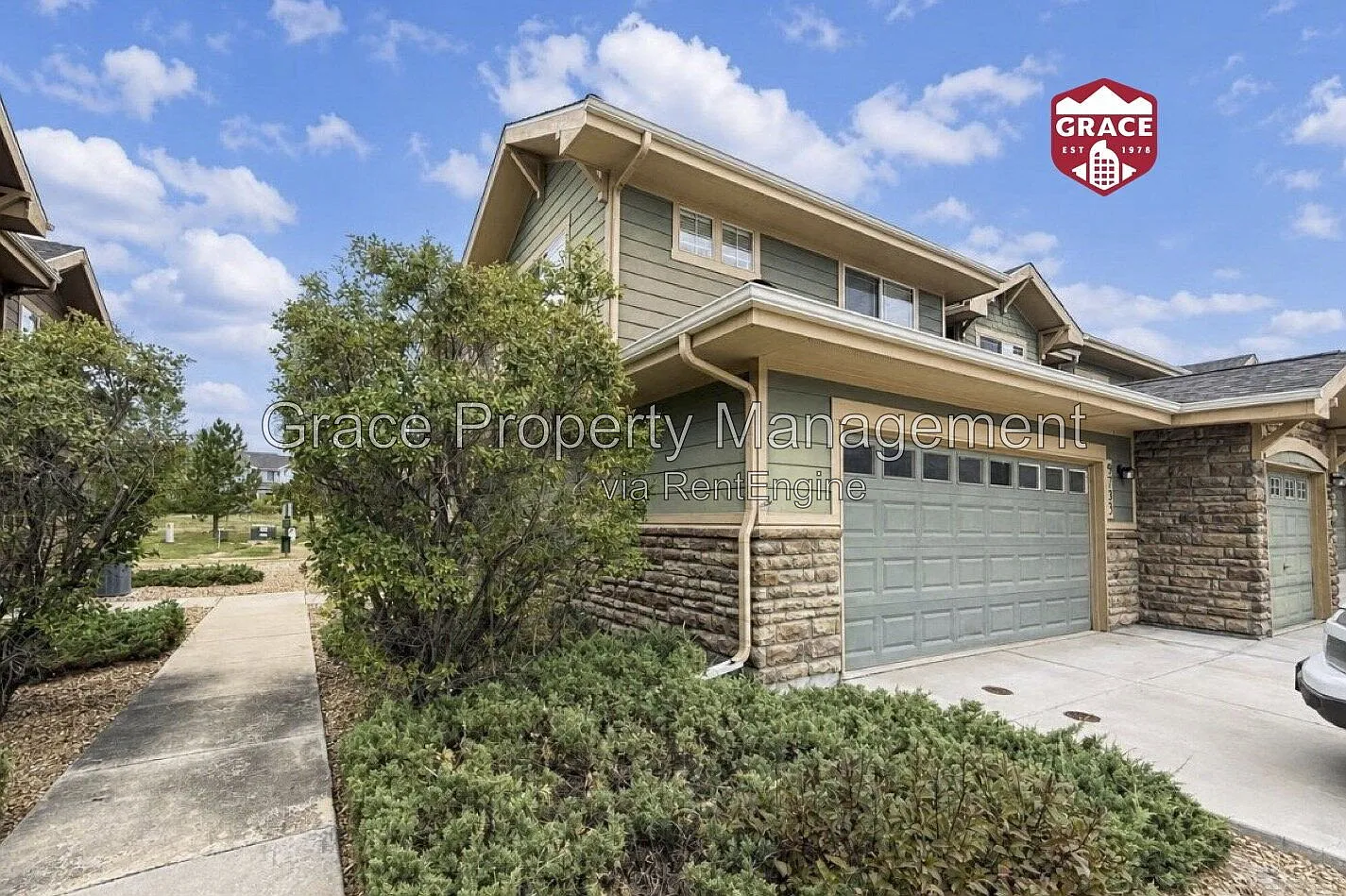 3 bed, 2.5 bath, 1920 sqft, $2,485 — Photo 1