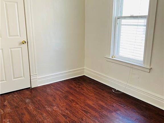 4th image of 37 Abbottsford Pl