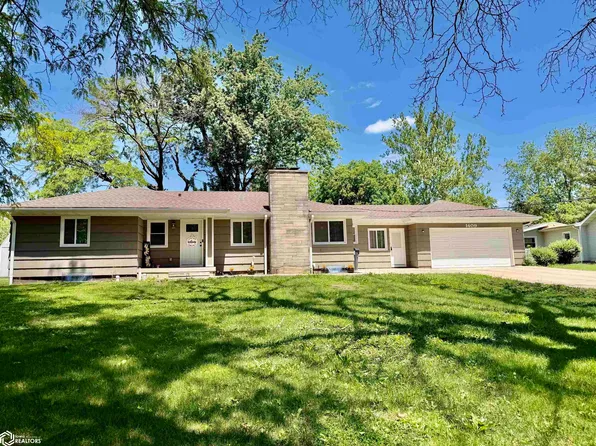 1409 J Ave E, Oskaloosa, IA 52577