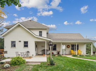 2470 270th St, Fredericksburg, IA 50630