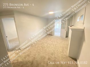 275 Bronson Ave #4, Ottawa, ON K1R6H7