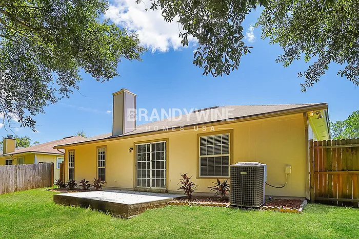 3555 Barbizon Ct — Photo 17