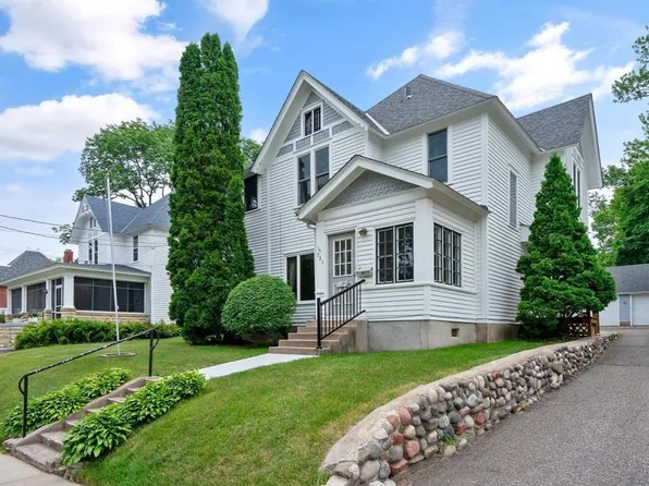 721 Olive St W #1, Stillwater, MN 55082