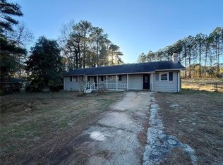 1756 Fairview Cir, Powder Springs, GA 30106