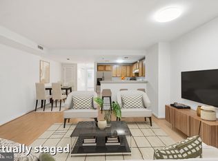 7981 Eastern Ave NW #204, Silver Spring, MD 20910