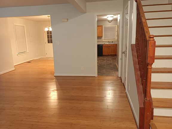 2nd image of 1115 N 22nd St