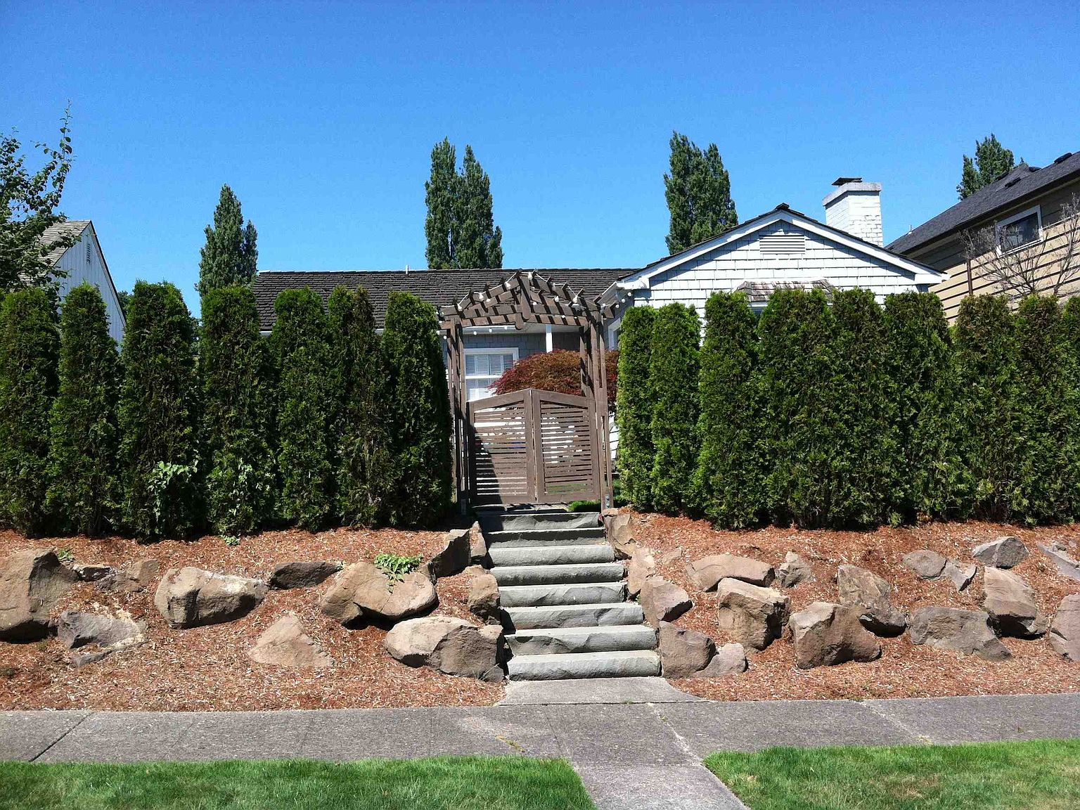 4012 NE 40th St, Seattle, WA 98105 | Zillow