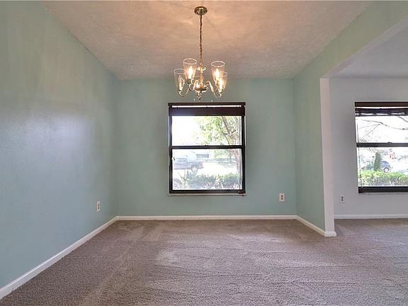 3rd image of 2408 Buckhorn Manor Dr