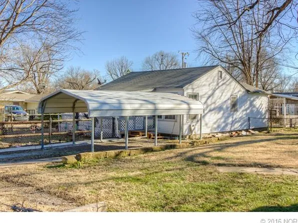 249 Wyandotte Ave, Ramona, OK 74061