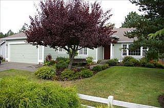 1st image of 1310 Devon Dr NE