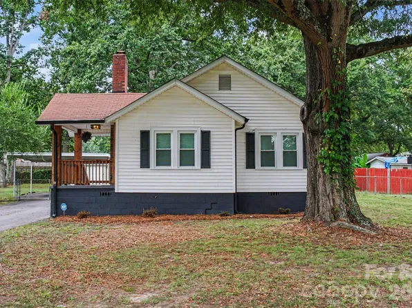 1521 Blackwood St, Gastonia, NC 28052