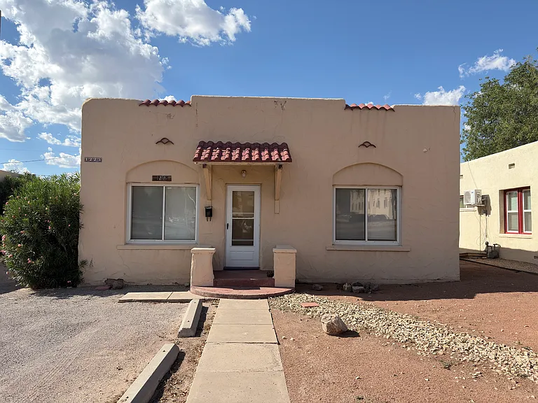 1225 E University Ave — Photo 8