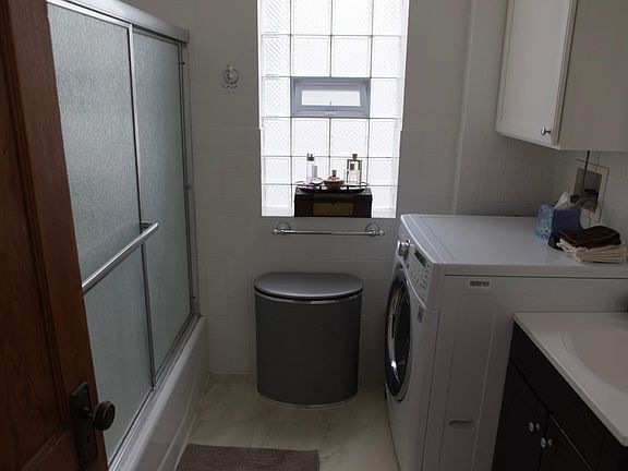 2nd image of 2710 N Central Park Ave #2