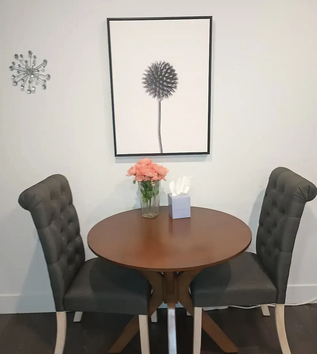 Studio, 350 sqft, $1,750 — Photo 4