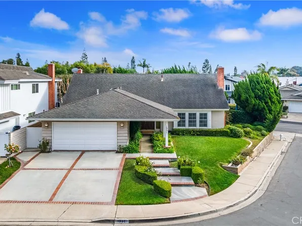 1931 Kauai Dr, Costa Mesa, CA 92626