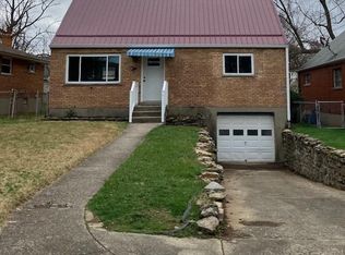 8365 Bobolink Dr, Cincinnati, OH 45231