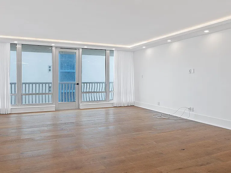 4020 Galt Ocean Dr #409 — Photo 19