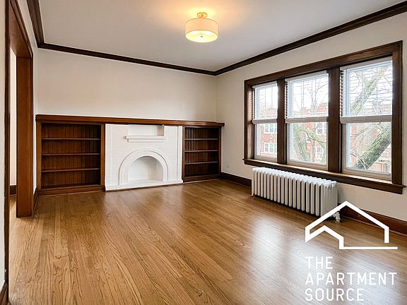 2nd image of 3739 W Cornelia Ave #2