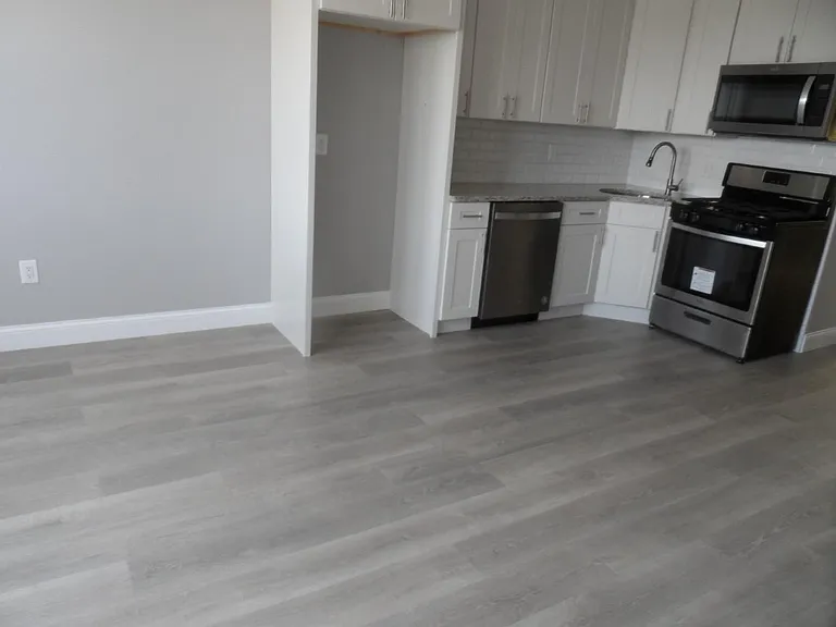 209 Avenue F #1 — Photo 1