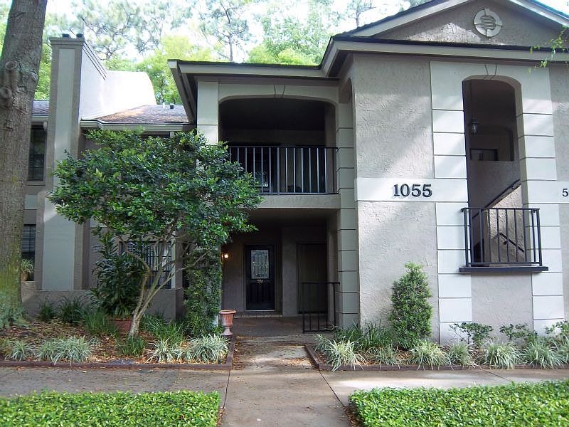 1st image of 1055 Kensington Park Dr Unit 504