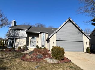 7428 Silver Leaf Ln, West Bloomfield, MI