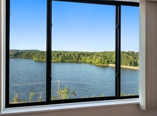 1500 Worcester Rd APT 828, Framingham, MA 01702